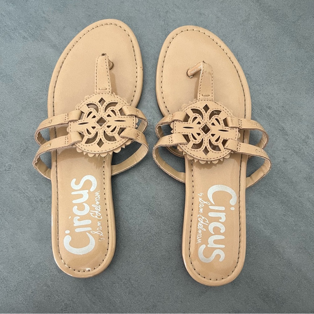 Circus Sam Edelman Cherri Strappy Flat Thong Sandals Flip Flops Women’s Size 7.5